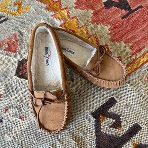 Minnetonka Moccasins Slippers